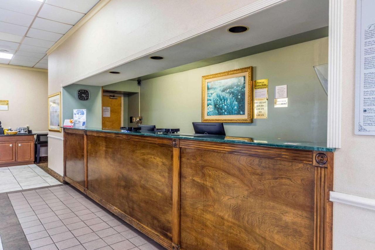 Econo Lodge Baton Rouge Prairieville Экстерьер фото