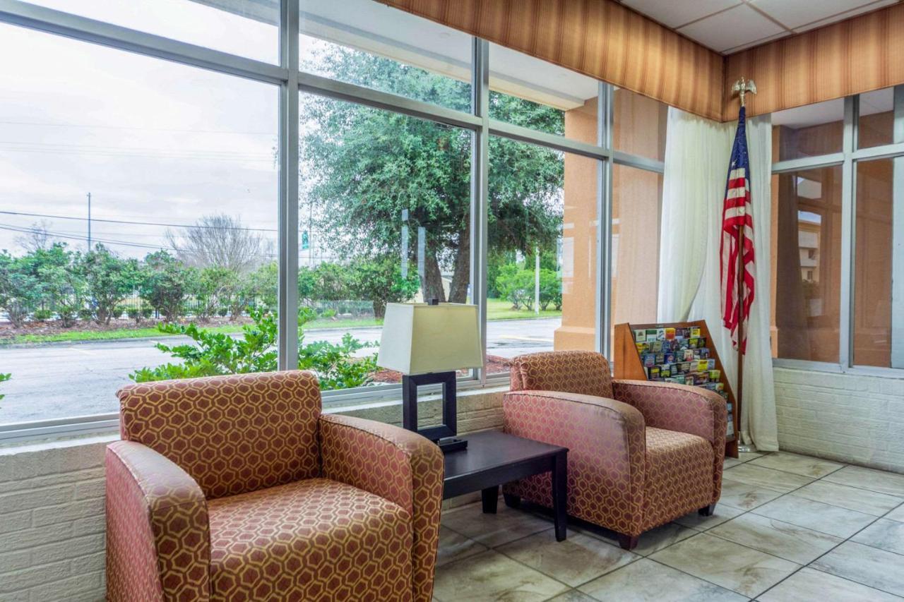Econo Lodge Baton Rouge Prairieville Экстерьер фото